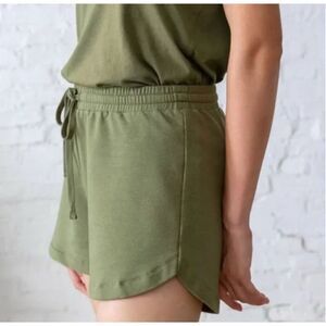 Brooklinen the loungewear collection shorts size medium